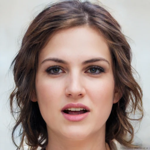 Julie V.